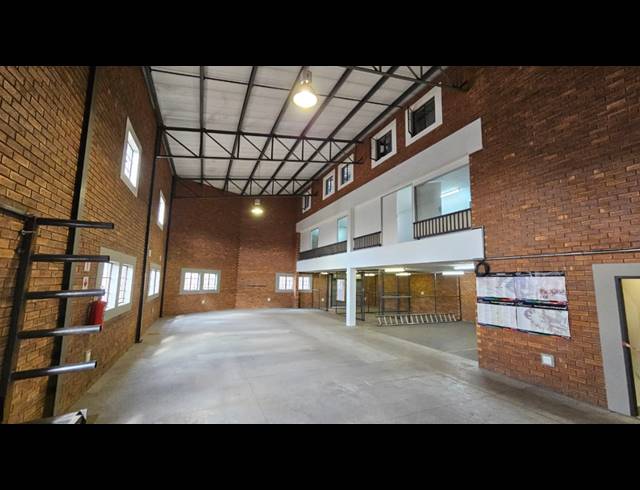 613M² WAREHOUSE FOR SALE IN HENNOPSPARK